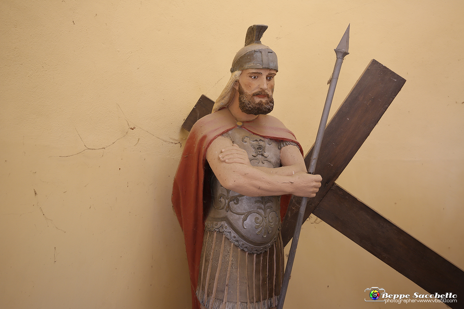 VBS_6740 - I Piloni della Via Crucis del Sacro Monte di Montà d'Alba.jpg